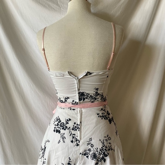 Ruby Rox MIDI Dress - Picture 8 of 9